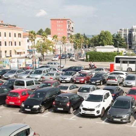 Apartma Pingo Koper Exteriör bild
