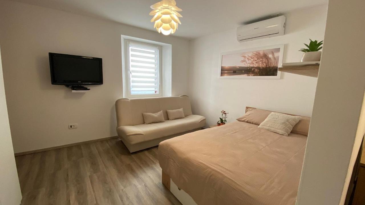 Apartma Pingo Koper Exteriör bild