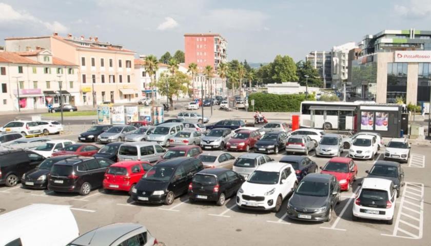 Apartma Pingo Koper Exteriör bild